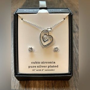 Sparkle Allure Heart Shaped Necklace With Earrings